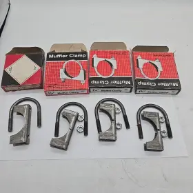R134 Amgauge Lot 4 1-3/4 Muffler Clamp Nos