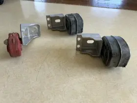 16070a Audi 3 Oem Volkswagen/audi Exhaust Brackets And Hangers Insulators