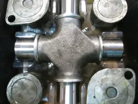 752.5675x Automann Universal Joint Cross