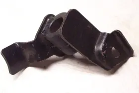 17561-25011 Bap-geon Branded Exhaust Hanger Import