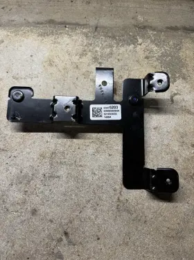 23475203 Cadillac 2016-2019 Cts Bracket Oem
