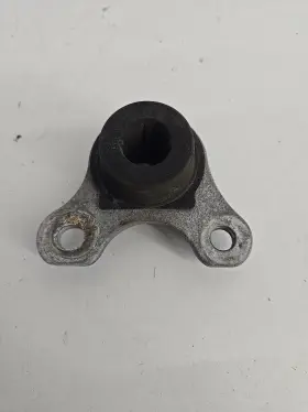 84086472 Cadillac 2016-2020 Ct6 Rear Right Muffler Support Bracket Insulator Oem