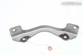 1266491c Chevrolet 2018-2021 Equinox 1.5l Exhaust System Front Pipe Lower Bracket Oem