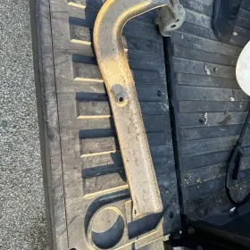 15063122 Chevrolet 99-06 Chevy Silverado/gmc Sierra Gas 2500 3500 Exhaust Hangar Bracket