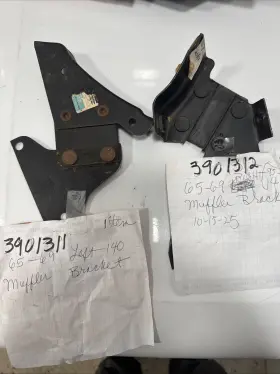 3901312 Chevrolet 3901311 Nos 1965-69 140hp Corvair Muffler Brackets Exc Turbo And