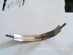 20615-a5300 Datsun 20612/20615-a5300 Oem 2 Muffler Strap/ Clamps 510 Wagon 10970-73 20612 / 20615 Both Halfs