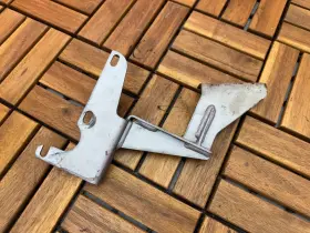 223143 Ferrari F430/f430 Spider Rh Exhaust Bracket -
