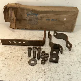 C4tz-5260-f Ford Oem C4tz5260f 1964-66 F100 F250 Exhaust Muffler Hanger Mount Brackets