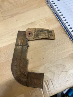 C8az-5266-a Ford Nos Exhaust Braket C8az-5266 Galaxie 390