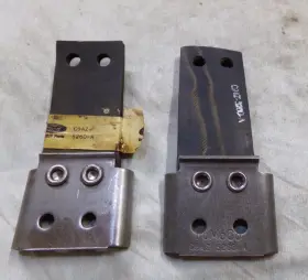 C9az-5260-a Ford Exhaust Bracket And Insulators 1969/70 Galaxie Police Car 428/429 Nos