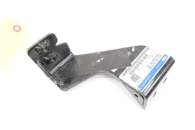 Fc4z-5d261-d Ford New Oem Exhaust Pipe Mounting Bracket F-650 F-750 6.7l 16-26