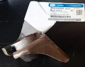 Ml3z-5260-b Ford Genuine Exhaust System Hanger Bracket