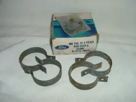 D5sz-5a231-a Ford Motor Company 4 1975 - 1979 Thunderbird Ltd Nos 2 1/2 Inch Exhaust Clamps