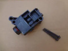 Xe32-9341-aa Ford 2003 - 2004 Mustang Cobra Inertia Fuel Cut Off Switch And Bolts Oem Sku# A432