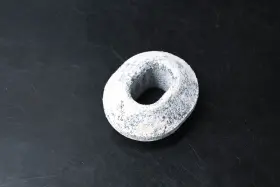 Ford Xf2z-8125-aa New Oem Rubber Insulator Nos