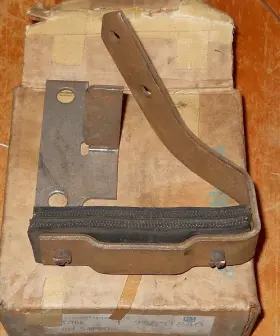 3631840 General Motors Nos 1962-65 Cadillac Rear Muffler Hanger With Insulator 3631840 General Motors Nos 1962-65 Cadillac Rear Muffler Hanger With Insulator