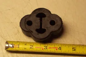 10231659 Gm Exhaust Insulator Qty 2