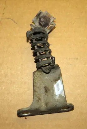 10258672 Gm 1992-1996 Corvette Rear Exhaust Hanger Right Bolt Stuck