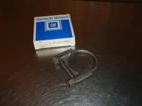 1261589 Gm New Nos Exhaust Pipe Clamp Cadillac Eldorado 1984 1985