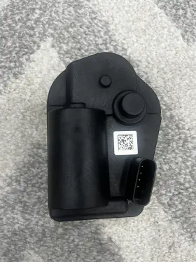 82520584 Gm 2016-2024 Camaro Ss 1le Zl1 Factory Exhaust Valve Muffler Actuator Used Oem