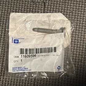 11609596 Gm Genuine Parts Converter Stud