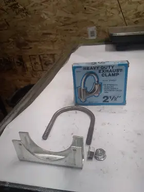 07212 Heavy Duty 2-1/2 Inch Exhaust Clamp 3/8 U-bolt