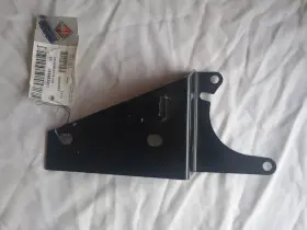3554834c1 International Exhaust Bracket To Bell Housing Old Stock 3554834c1 International Exhaust Bracket To Bell Housing Old Stock