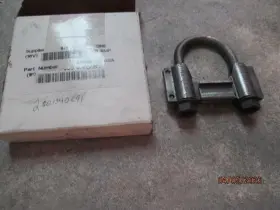 2001340c91 International 549914c91 Exhaust Clamp 1 1/2 Inch