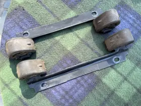 2024920344 Mercedes-benz Cl550 C216 W216 Muffler Hanger Set Rear Bumper