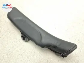 A2059208110 Mercedes-benz 2017-21 C63 Amg Rear Right Arm Rest Quarter Armrest Pad Cabrio 2dr W205