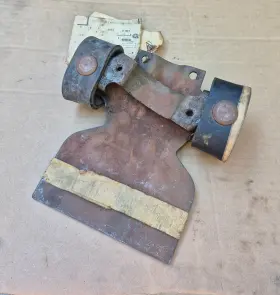 3642501 Mopar 1974 Fury Monaco Newport Ny Imperial 440 Nos Tail Pipe Frt Support Hanger