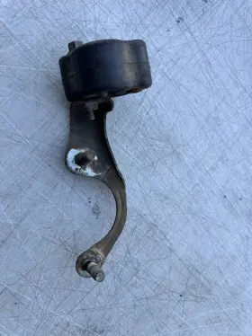 20091-30p01 Nissan 1990 300zx Exhaust Hanger Insulator With Bracket Right Side Oem