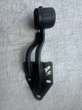 20741jl00a Nissan 2007 350z Rear Exhaust Muffler Hanger Bracket With Insulator Right Side Oem