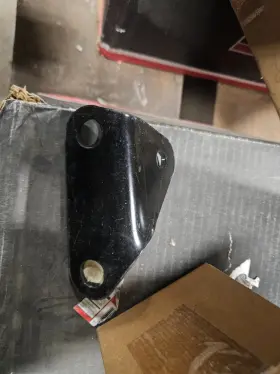 M11-7025 Paccar Exhaust Bracket