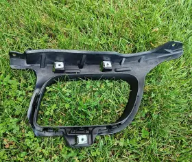 992807834 Porsche 2019-25 911 922 Passenger Right Exhaust Pipe Trim Bracket