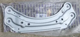 30676705 Volvo New Genuine Oem Converter And Pipe Bracket S60 V70 S80 Xc70