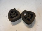00-06 Mercedes W220 S500 V8 Pair Of Rear Exhaust Muffler Hanger Insulator Rubber Used. Price: $25.00.