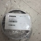 Volvo 20477610 Exhaust Clamp, 5", Diffuser (genuine) Muffler Vnl New. Price: $24.65.